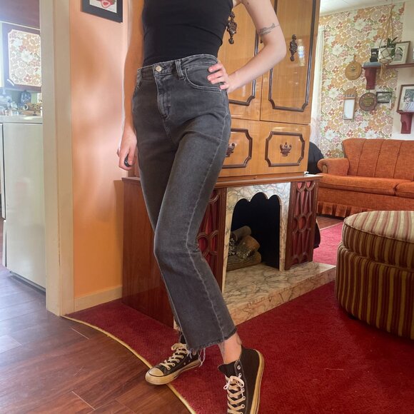 Black denim BDG high rise kick ankle flare straight jeans! - Picture 4 of 12